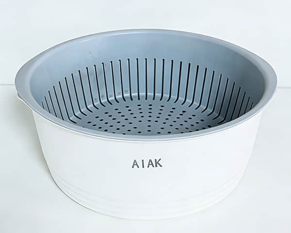 Plastic Storage Basket / Bin